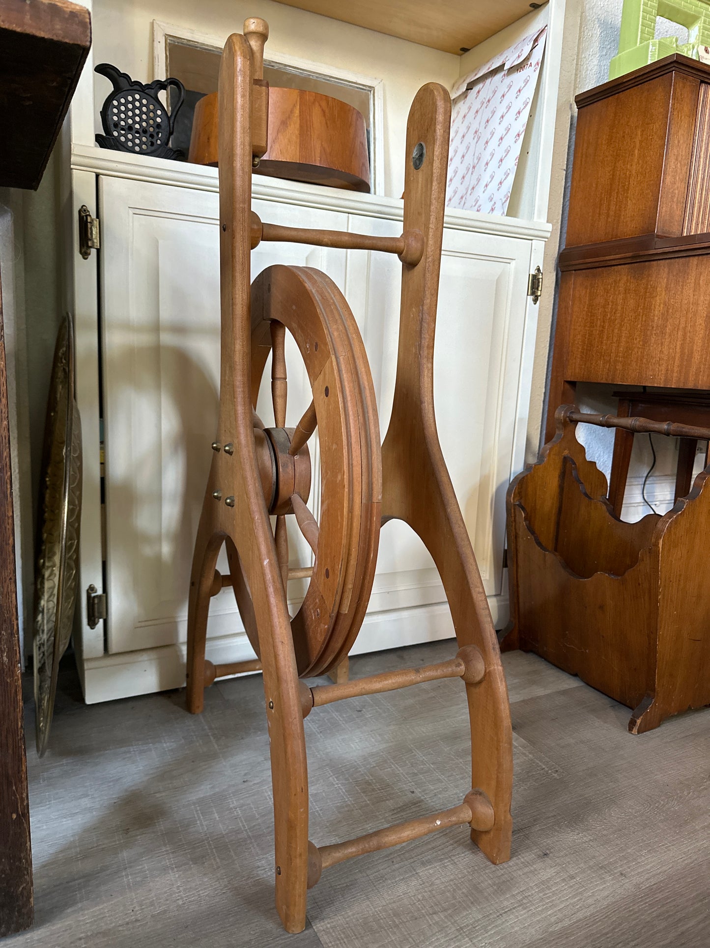 Fixer-upper Spinning Wheel