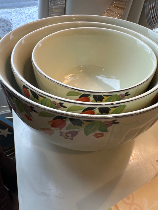 Hall Ceramic Bowl Set of 3 Crocus Pattern