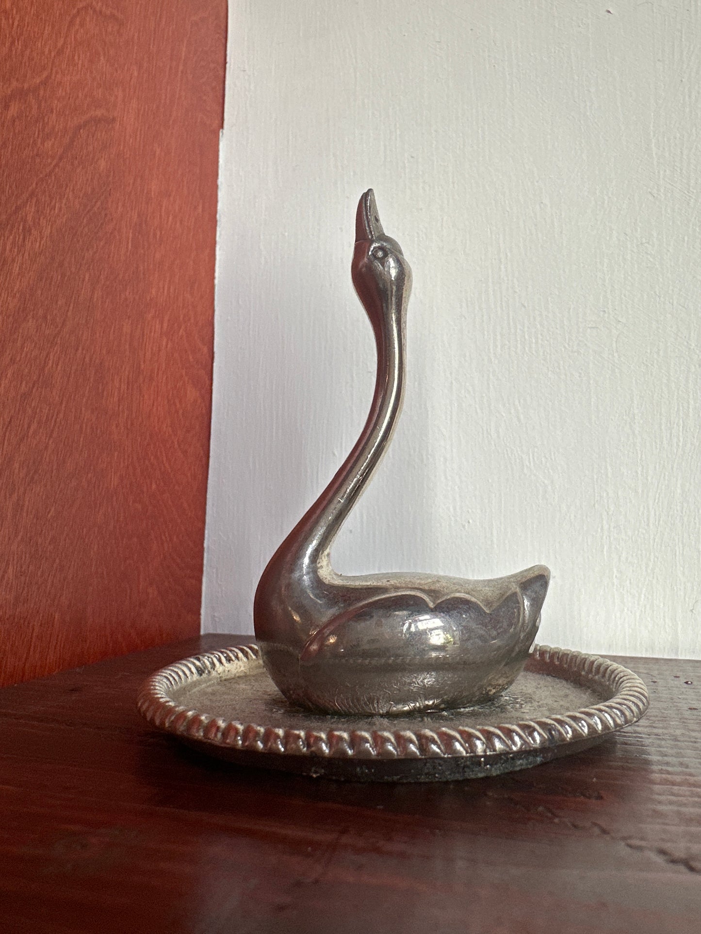 Vintage Swan Silver Plated Ring Holder