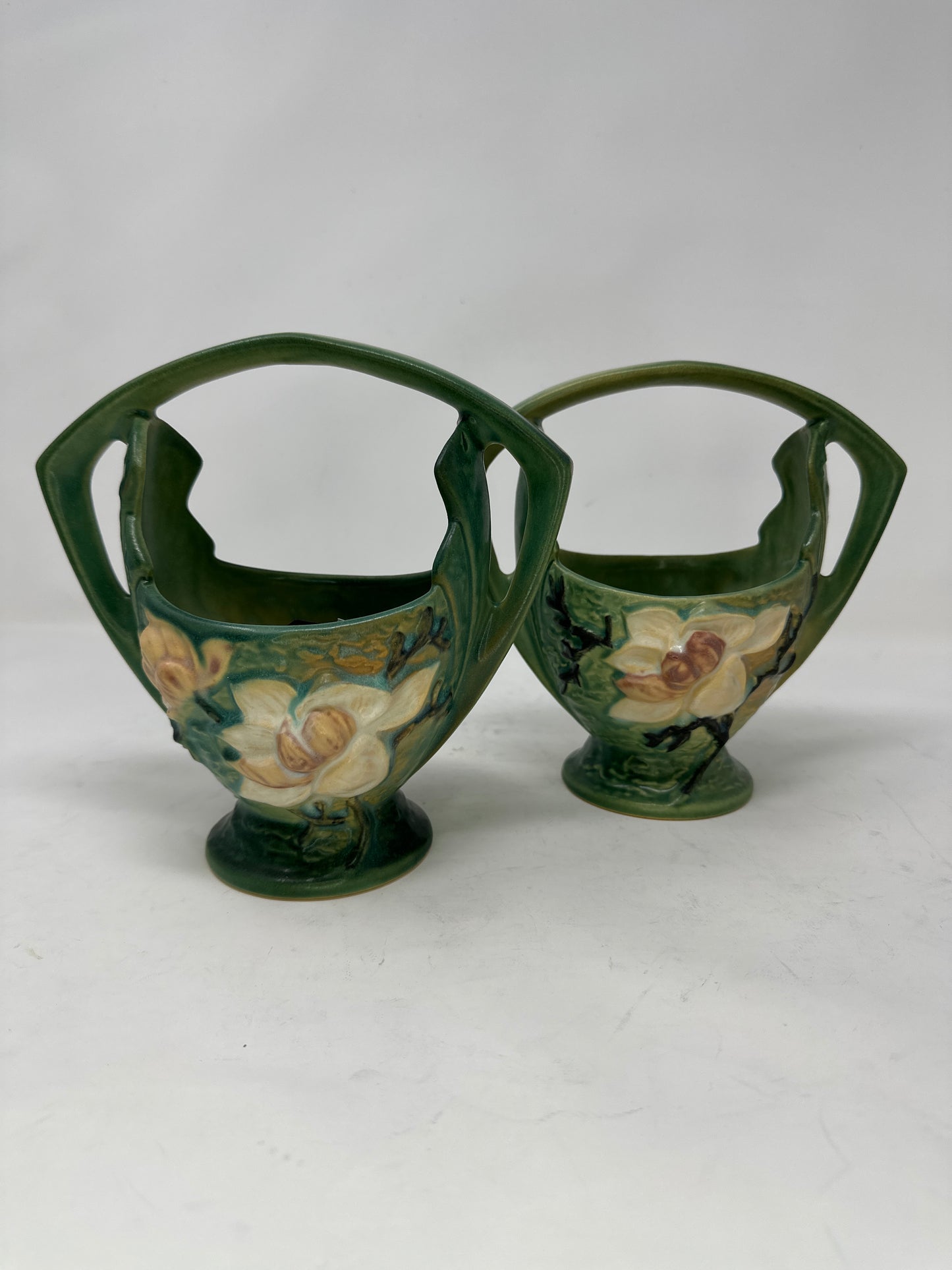 Roseville Magnolia Ceramic Basket